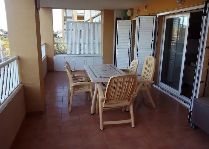 Apartmento Playa Almarda. Piscina&Parking